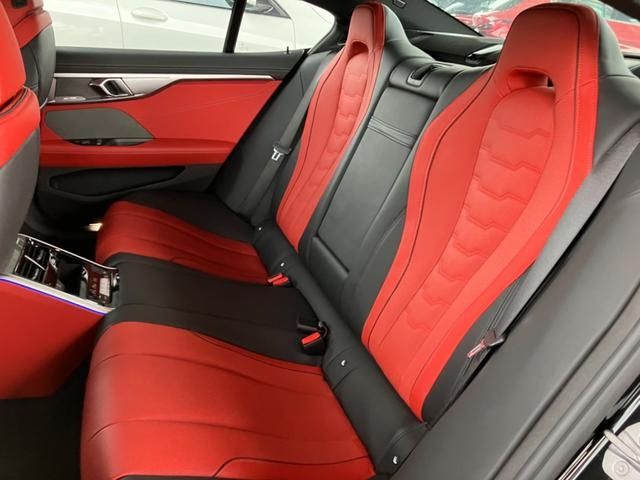 Bmw 8 SERIES 2022-12 25000-15