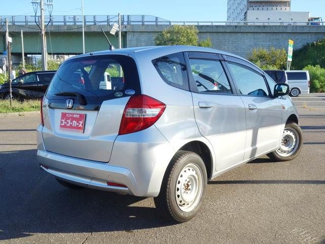 Honda FIT 2012-04 6605-1