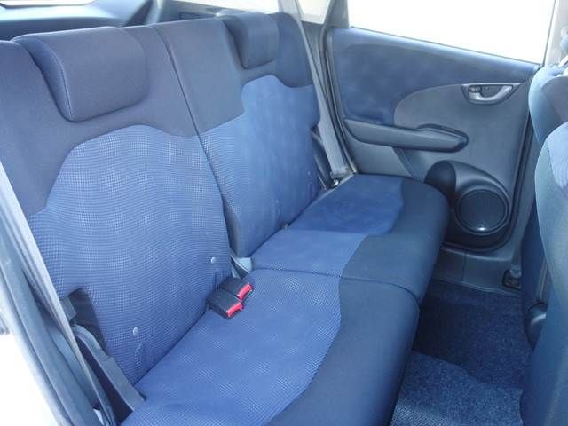 Honda FIT 2012-04 6605-14