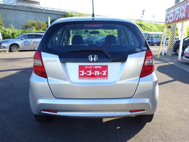 Honda FIT 2012-04 6605-3