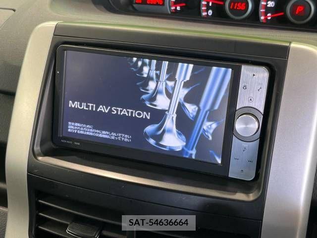 Toyota VOXY 2011-06 321288-2