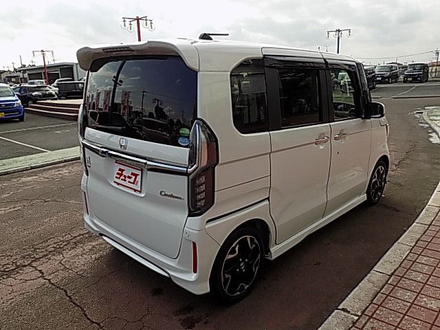 Honda N BOX CUSTOM 2020-06 194110-2