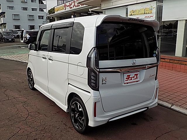 Honda N BOX CUSTOM 2020-06 194110-8