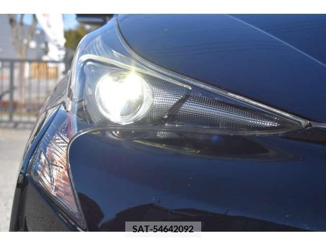 Toyota PRIUS 2017-05 222493-16