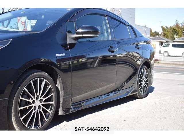 Toyota PRIUS 2017-05 222493-12