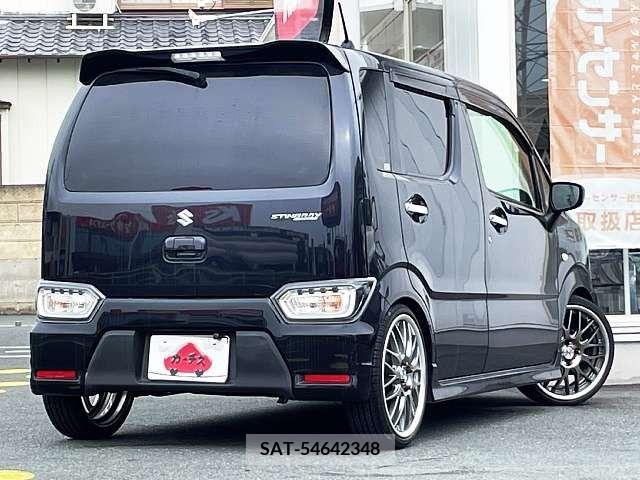 Suzuki WAGON R 2017-06 311818-2