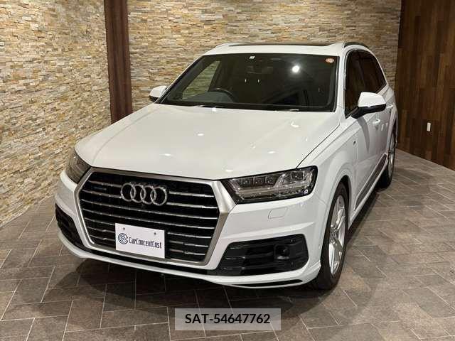 Audi Q7 2019-01 261320-1