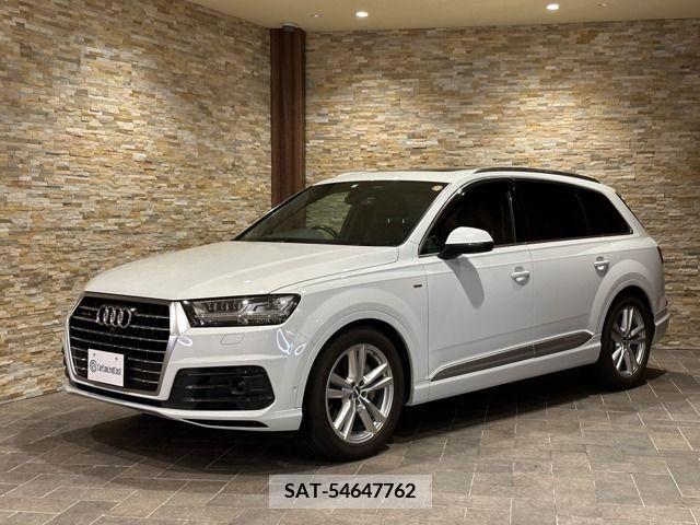 Audi Q7 2019-01 261320-0