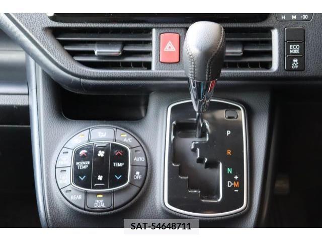 Toyota NOAH 2016-12 205319-11