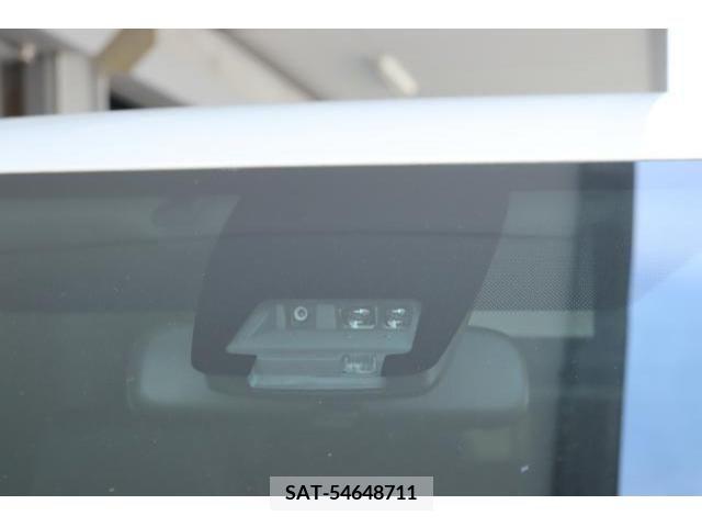 Toyota NOAH 2016-12 205319-8