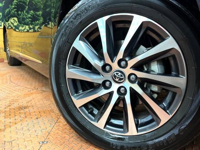Toyota ALPHARD HYBRID 2016-12 26937-12