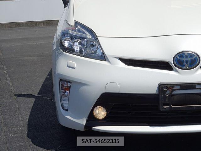 Toyota PRIUS 2013-01 281718-7