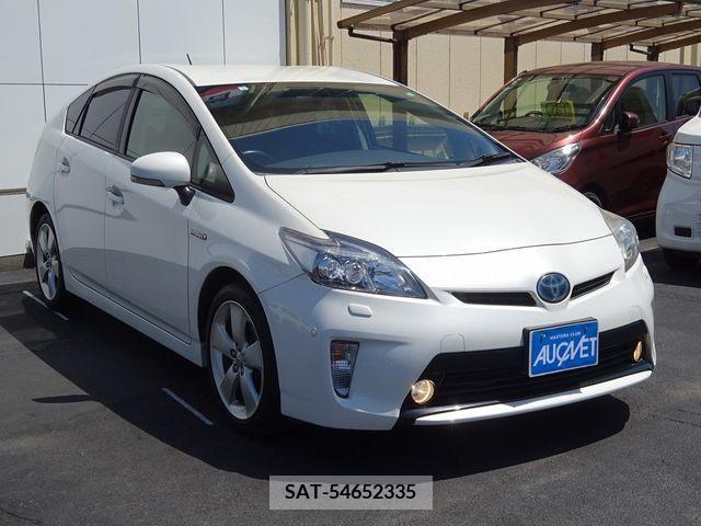 Toyota PRIUS 2013-01 281718-2