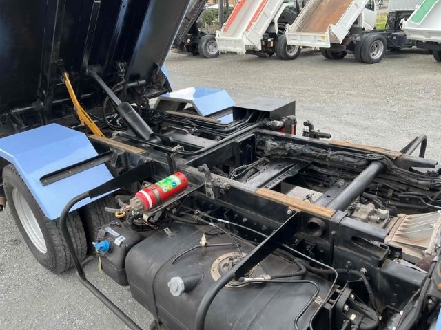 Mitsubishi CANTER 2015-10 195118-14