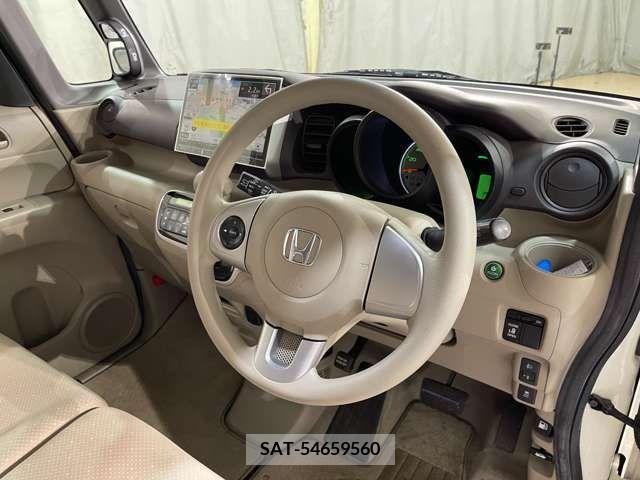 Honda N BOX 2012-01 217996-12