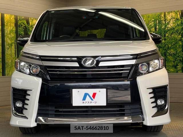 Toyota VOXY 2016-12 289102-15