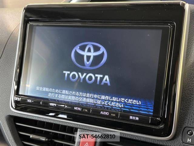 Toyota VOXY 2016-12 289102-3