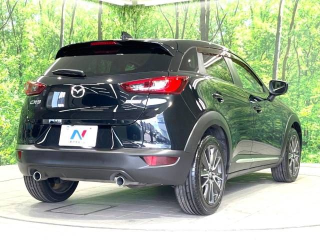 Mazda CX-3 2015-10 16701-17