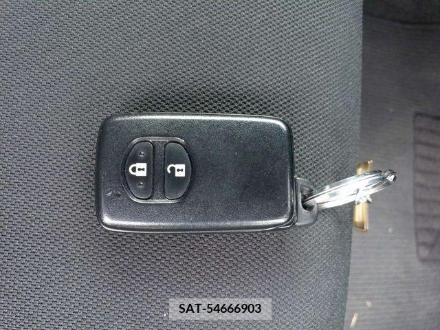 Toyota AQUA 2019-06 375816-22