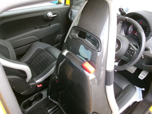 Abarth 595 2020-01 23031-17