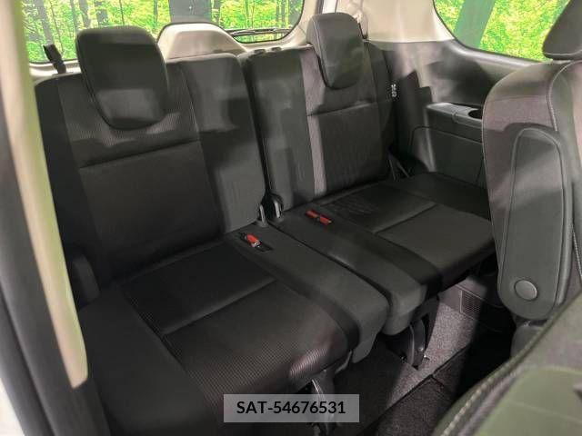 Nissan SERENA 2019-01 367679-10