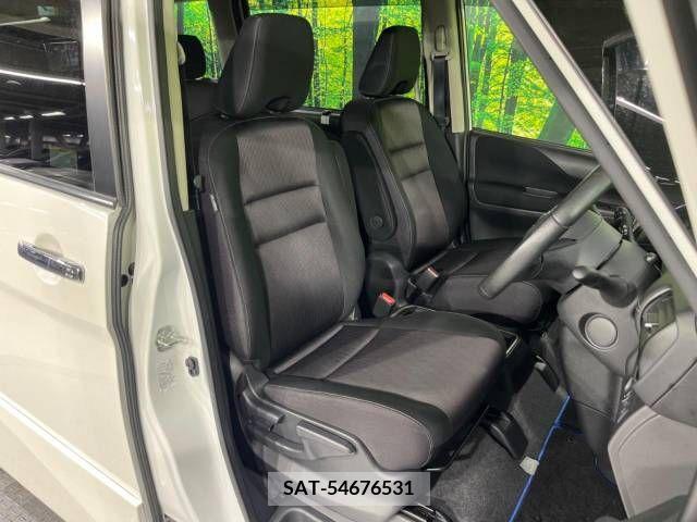 Nissan SERENA 2019-01 367679-8