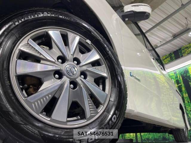 Nissan SERENA 2019-01 367679-14
