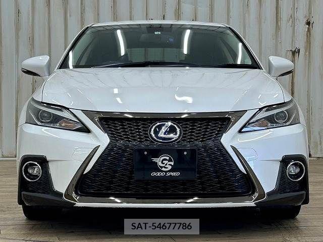 Lexus CT 2014-02 322672-11