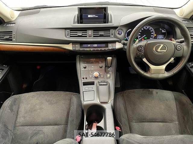 Lexus CT 2014-02 322672-1
