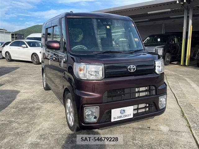 Toyota Pixis Mega 2019-04 348942-6