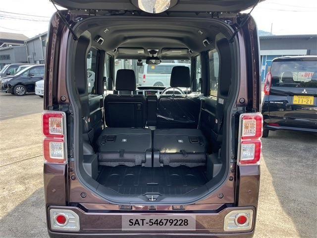 Toyota Pixis Mega 2019-04 348942-5