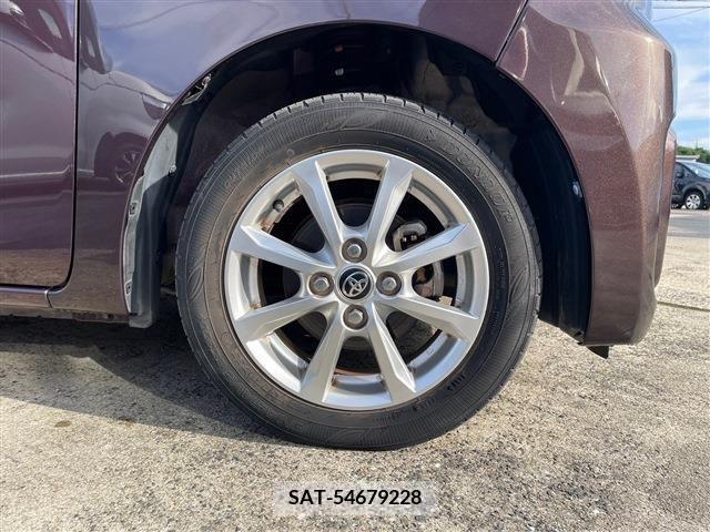 Toyota Pixis Mega 2019-04 348942-13