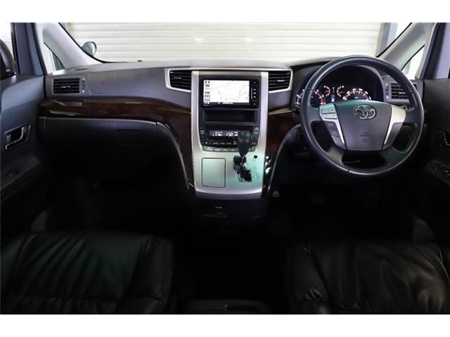 Toyota ALPHARD 2013-04 8156-5