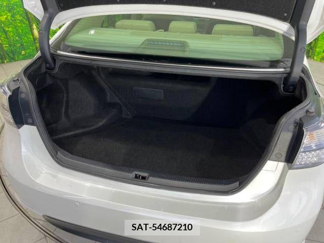Lexus HS 2010-01 226730-11