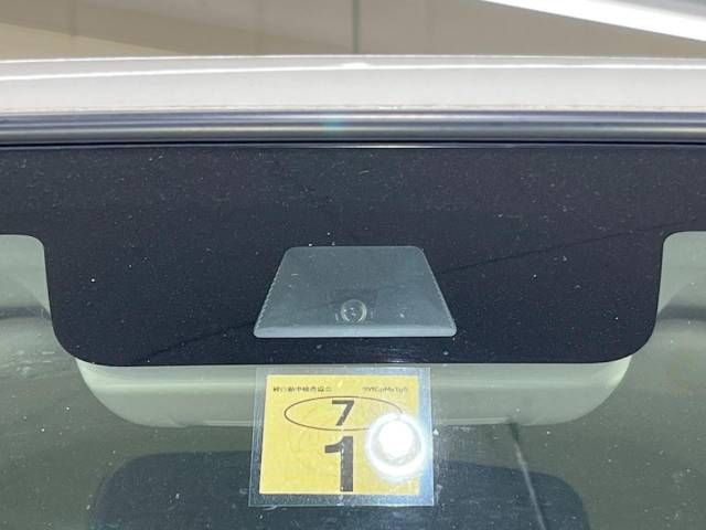 Honda N BOX 2018-01 183609-2