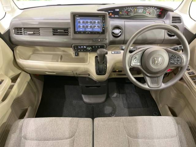 Honda N BOX 2018-01 183609-1
