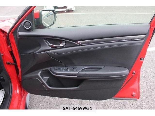 Honda CIVIC 2018-06 264472-11