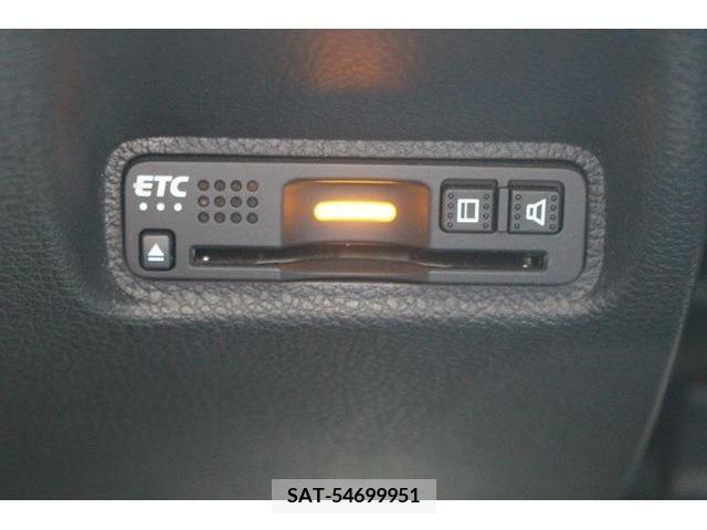 Honda CIVIC 2018-06 264472-17