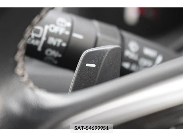 Honda CIVIC 2018-06 264472-16