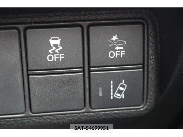 Honda CIVIC 2018-06 264472-14