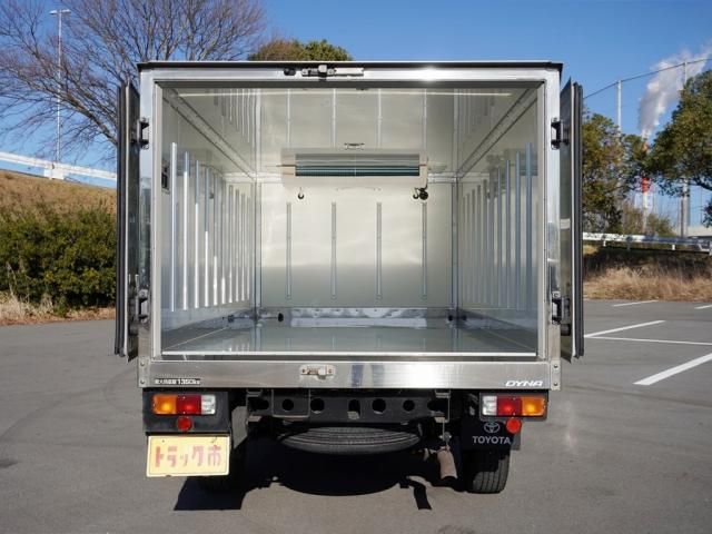 Toyota DYNA TRUCK 2010-06 196204-10