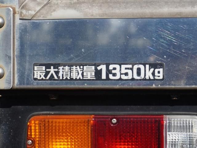 Toyota DYNA TRUCK 2010-06 196204-9