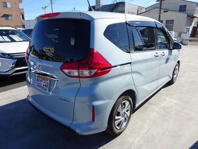 Honda FREED 2023-01 27698-8