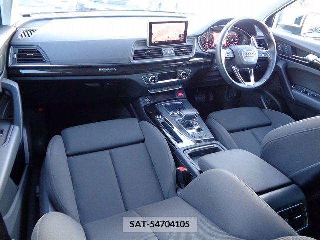 Audi Q5 2019-06 225179-10