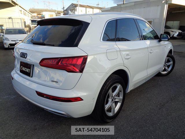 Audi Q5 2019-06 225179-2