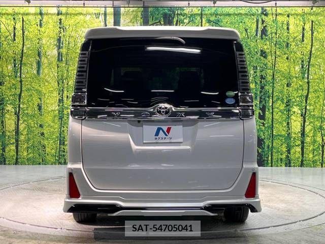 Toyota VOXY 2018-10 332375-16