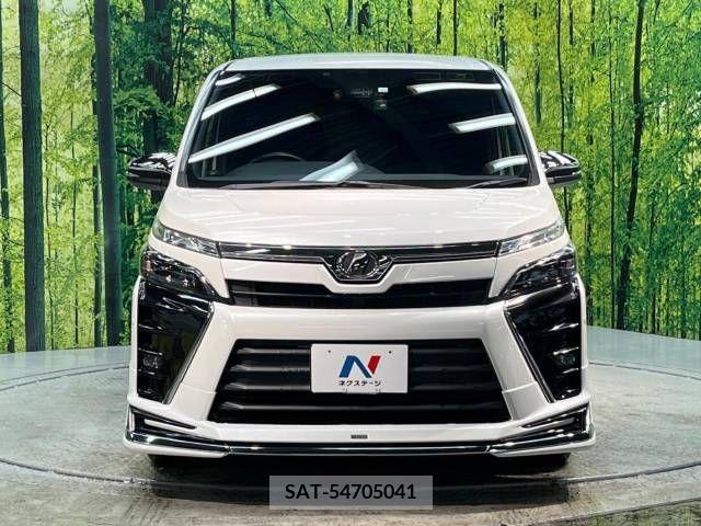 Toyota VOXY 2018-10 332375-15