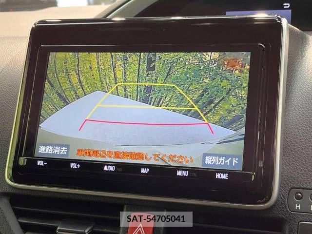 Toyota VOXY 2018-10 332375-3