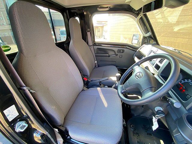 Daihatsu HIJET TRUCK 2020-02 19043-9