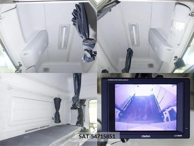 Nissan QUON 2014-06 354421-16